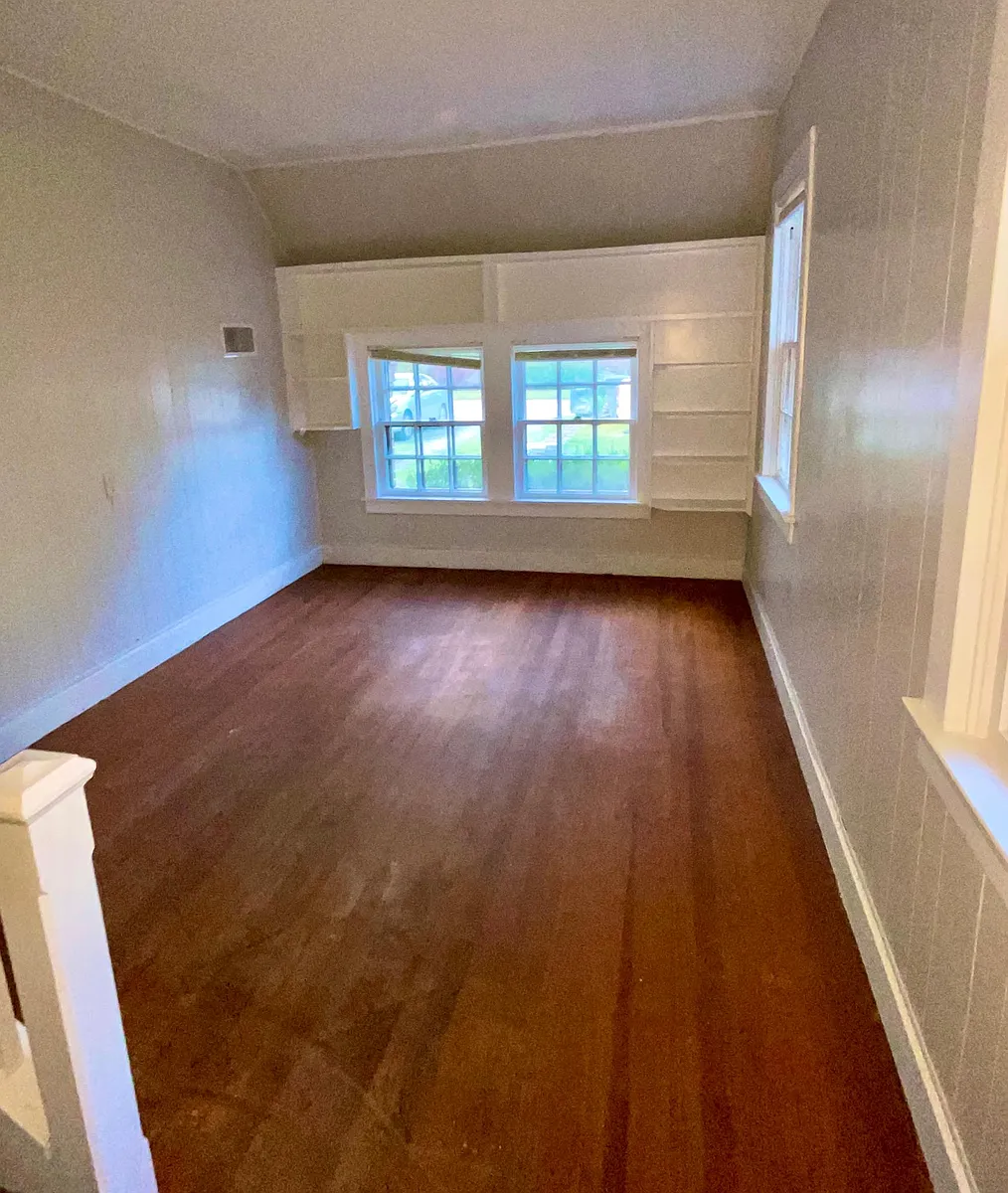 Building Photo - 4340 Forest Dr #4340