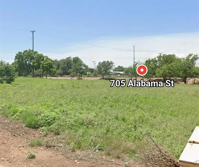 705 Alabama St — Photo 2