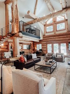 38 Sunny Slopes Rd, Mammoth Lakes, CA, 93546