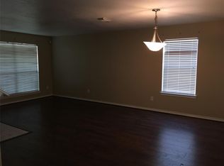 8013 Fallen Oak Ln, Texas City, TX 77591