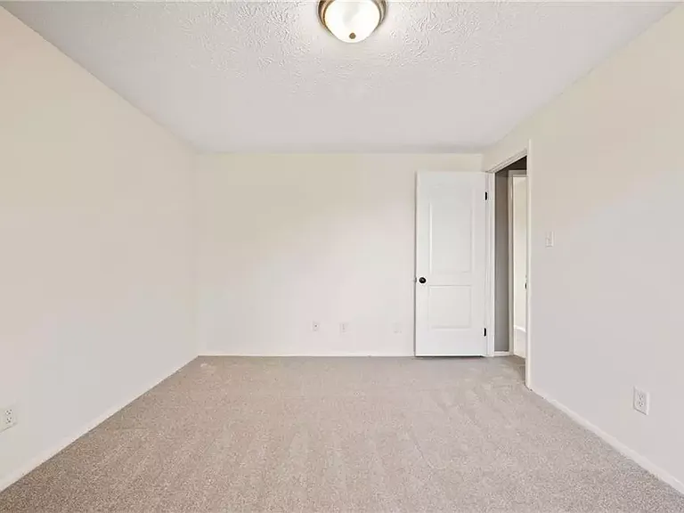 909 Fluvanna Rd — Photo 18