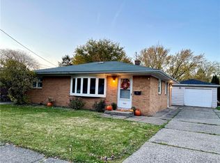 1152 E 40th St, Erie, PA 16504