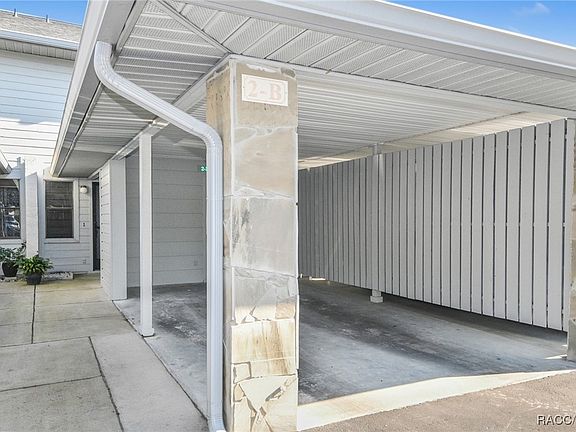 3rd image of 720 E Gilchrist Ct APT 2B