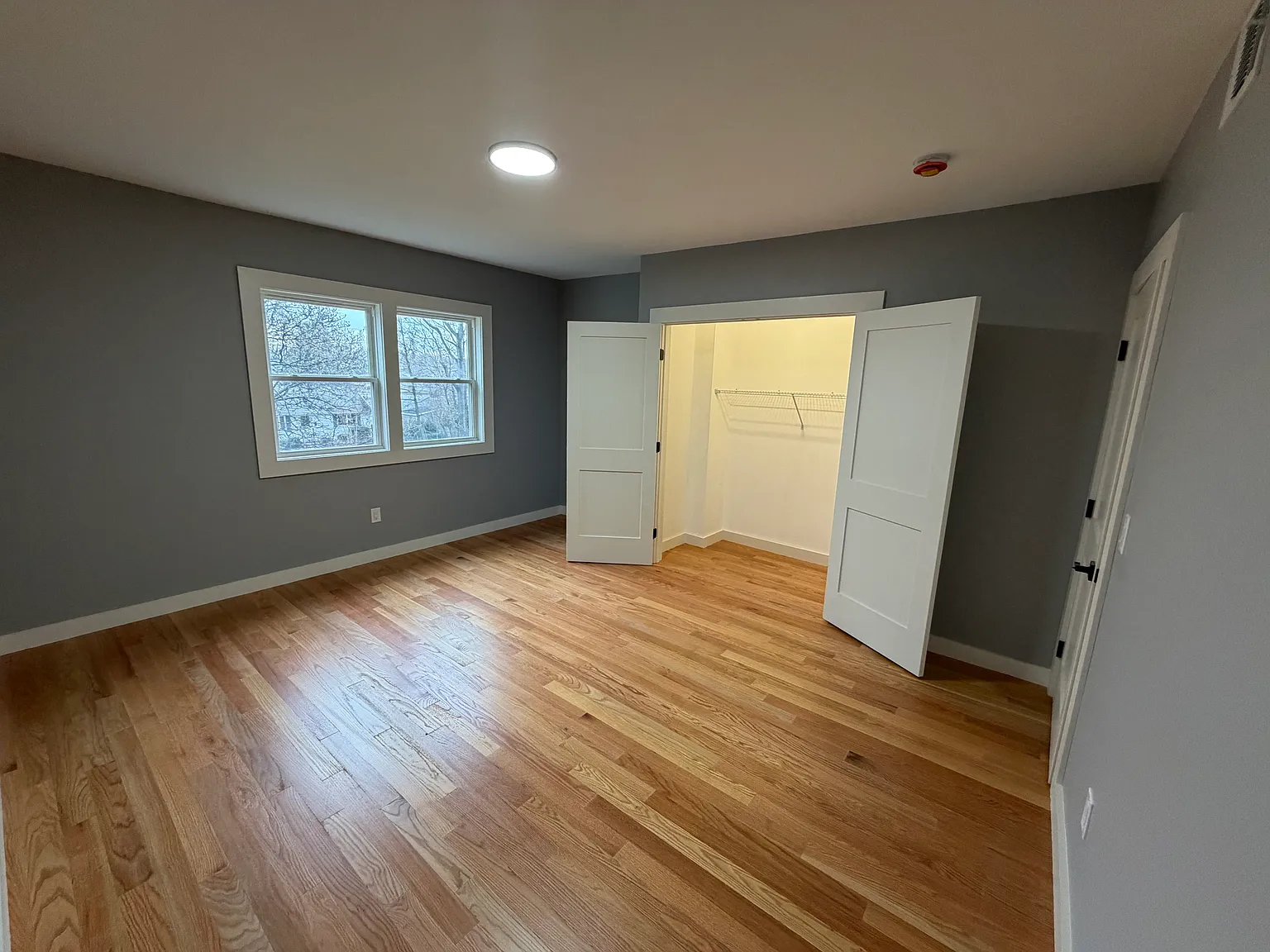 3 bed, 1550 sqft, $3,950 — Photo 4