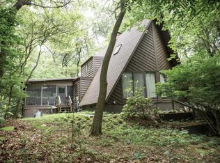 80 Avalon Trl, New Buffalo, MI 49117