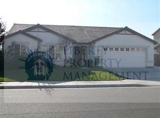 6092 E Hampton Way, Fresno, CA