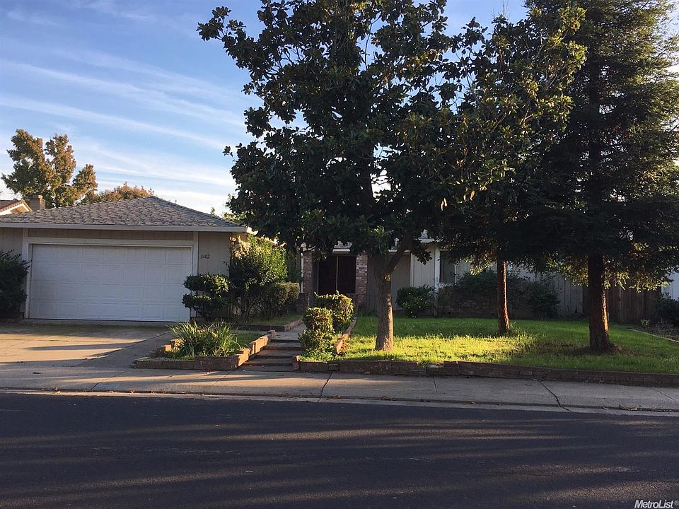 2nd image of 3402 Stanfield Dr