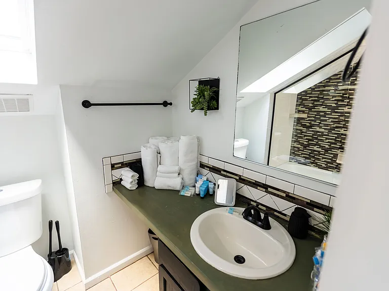 1306 Liverpool St #3 — Photo 22