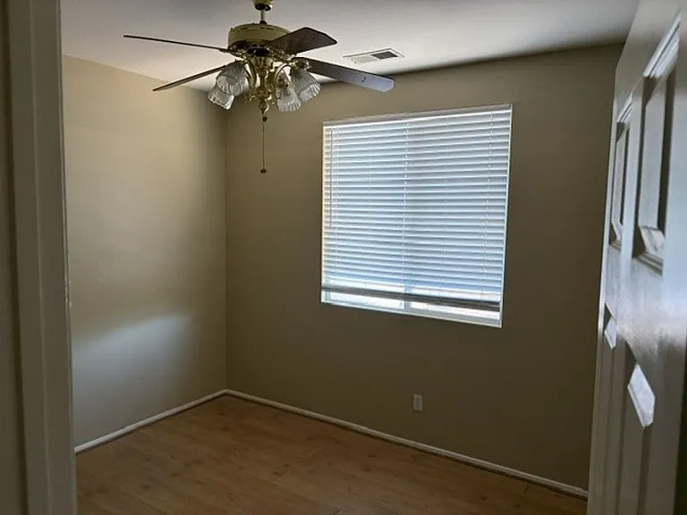 37799 Amber Ln — Photo 6