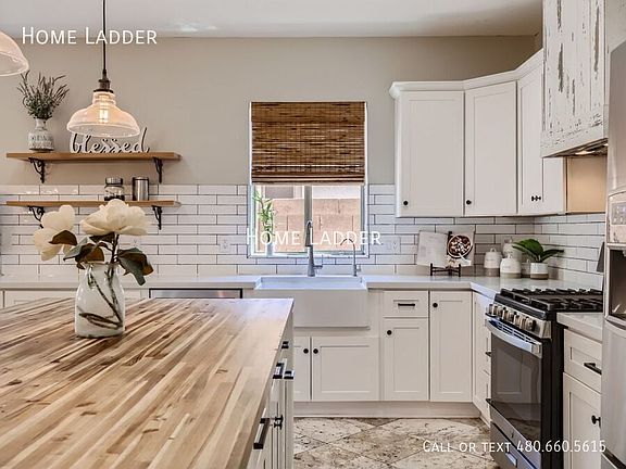4th image of 29683 N 69th Dr