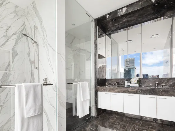 217 West 57th Street image 6 of 22