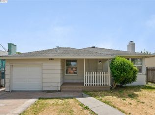 544 Almanza Dr, Oakland, CA 94603