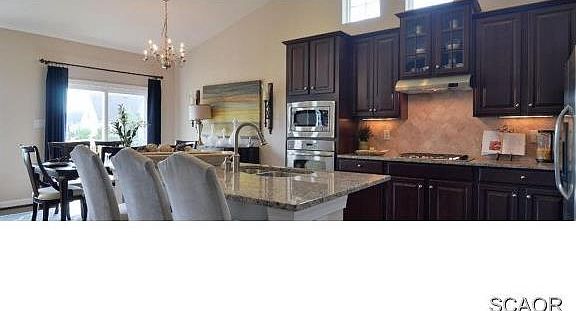 4th image of 21 Golden Eagle Dr #33