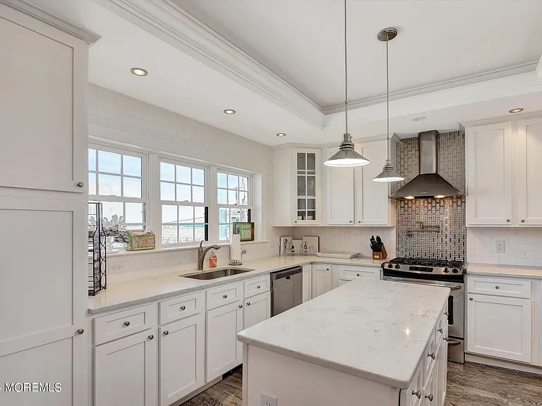 5 Fielder Ave — Photo 15