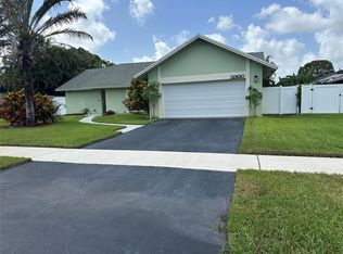 12530 SW 11th Ct, Davie, FL 33325