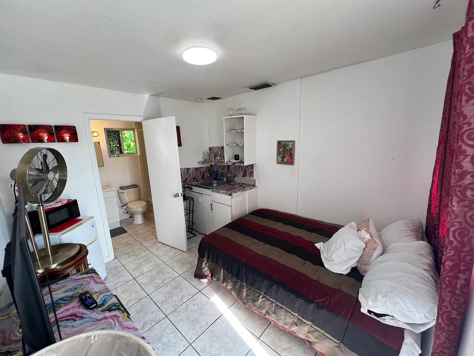 2921 SW 36th Ct — Photo 2