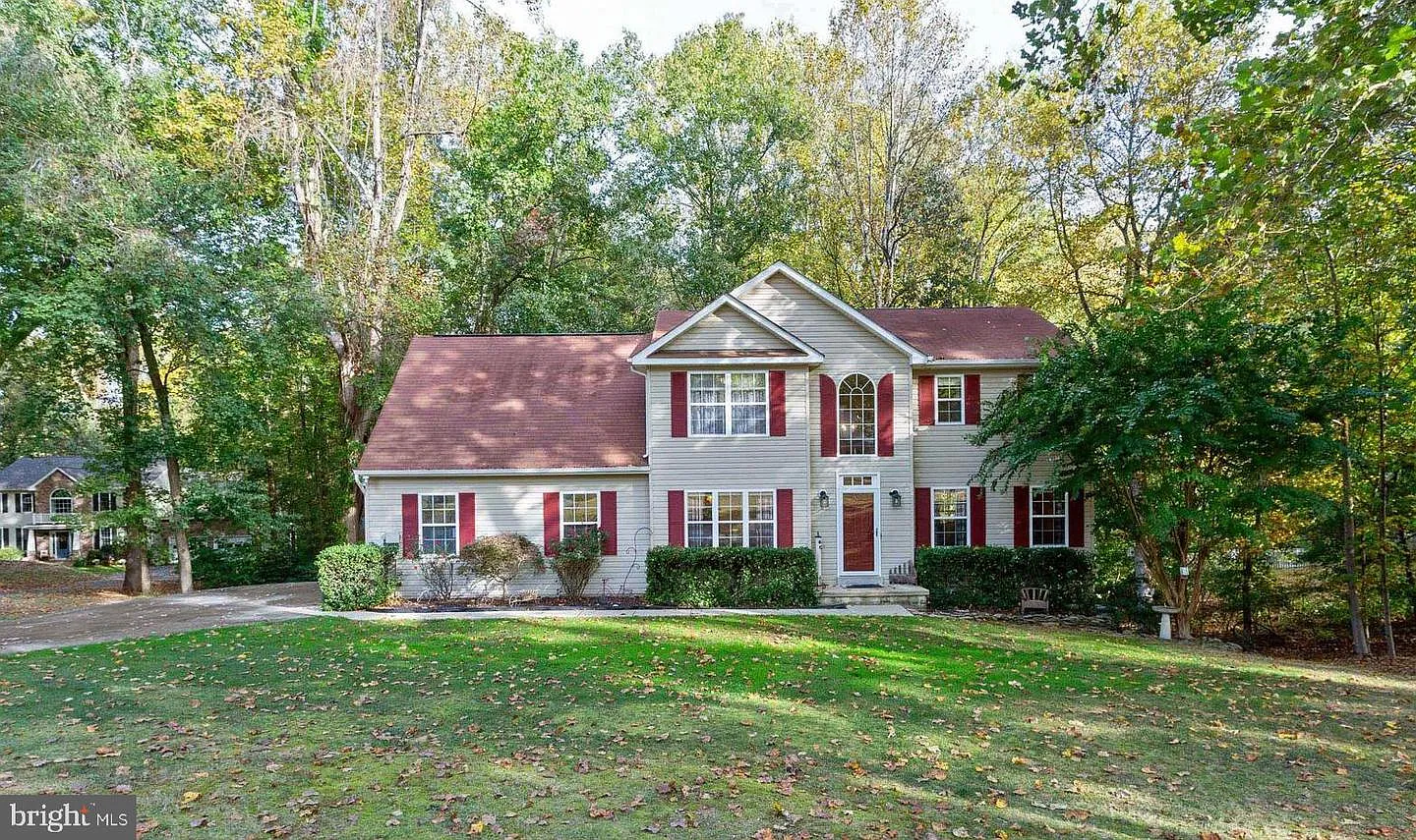 6550 Dobbins Ct photo 1