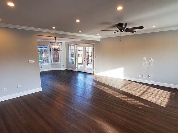 5th image of 6070 Campanula Ct