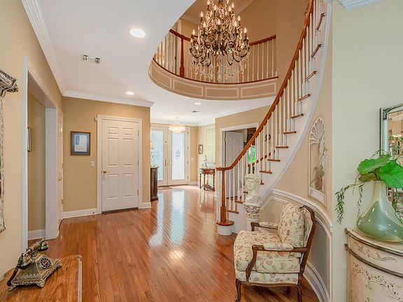 2nd image of 366 Altessa Blvd