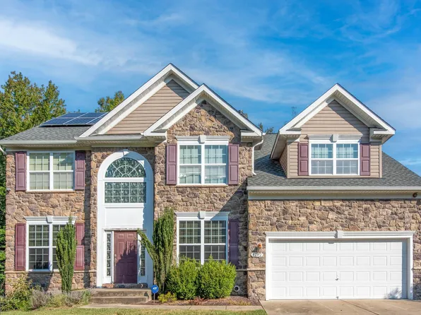 8202 Holly Ln, Clinton, MD 20735