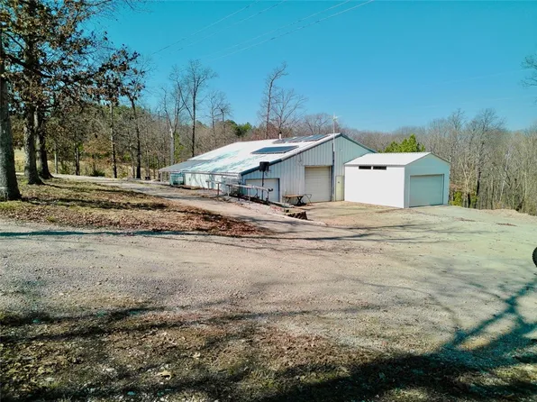 9101 E State Highway 90, Pineville, MO 64856