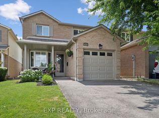 6220 Kindree Cir, Mississauga, ON L5N 3C2