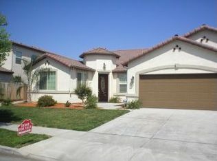 1698 Champagne St, Tulare, CA