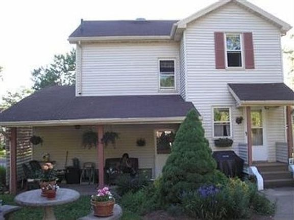 2nd image of 803 Lincoln Ave