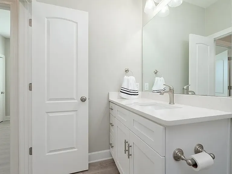 306 Evening Shade Ln — Photo 13