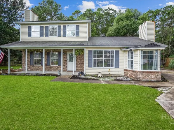 75 Brown Thrasher Court, Richmond Hill, GA 31324