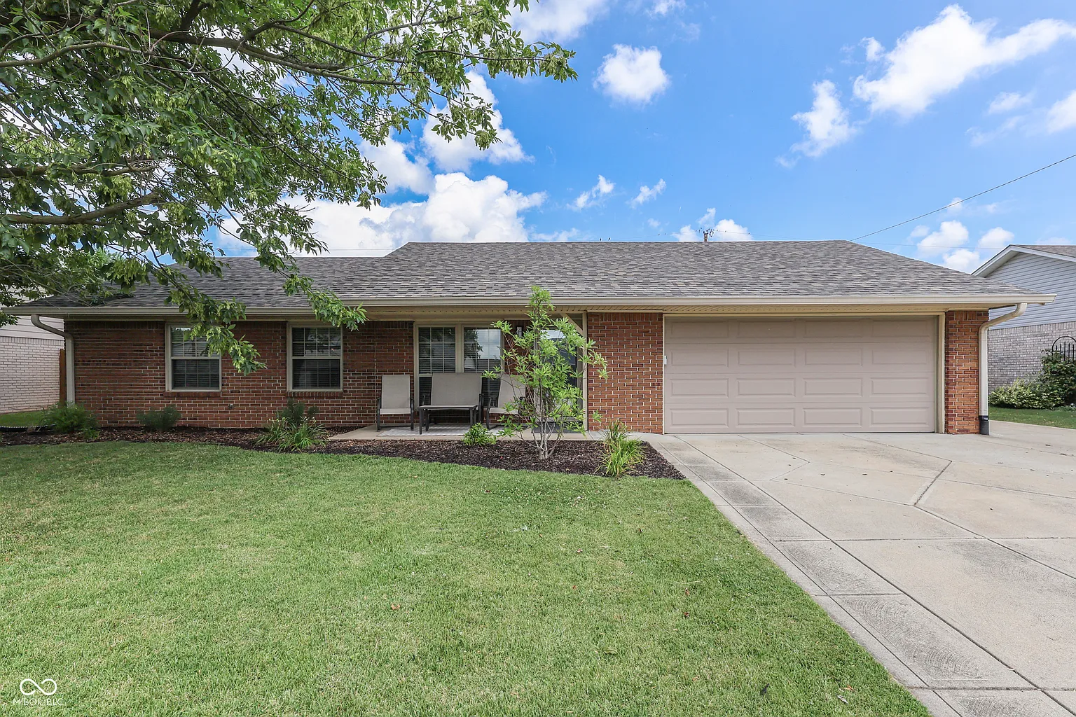 169 Briar Hill Dr photo 1