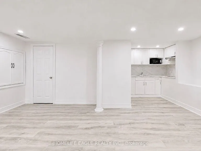 254 Andrew St #BASEMENT — Photo 5