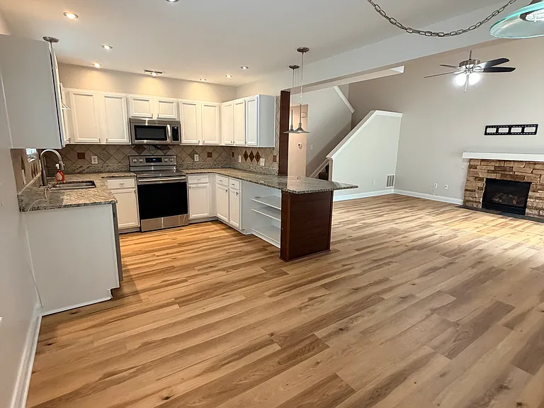 9327 Polaris Green Dr — Photo 21
