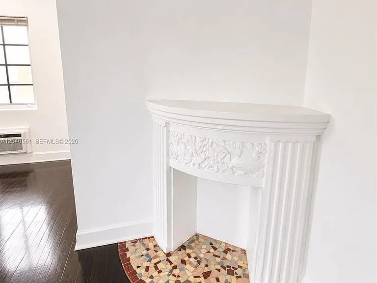 2456 Flamingo Dr #10 — Photo 2