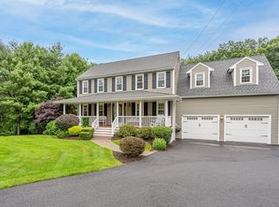 32 Christina Dr, Walpole, MA 02081