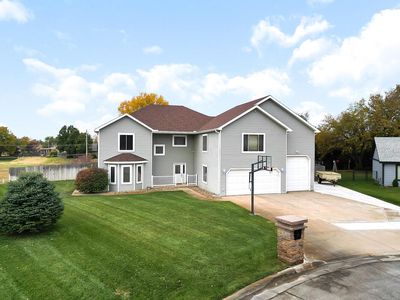 1112 Republic Cir, Salina, KS, 67401