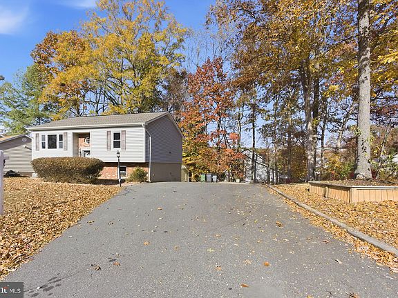 4th image of 7301 Drew Ln