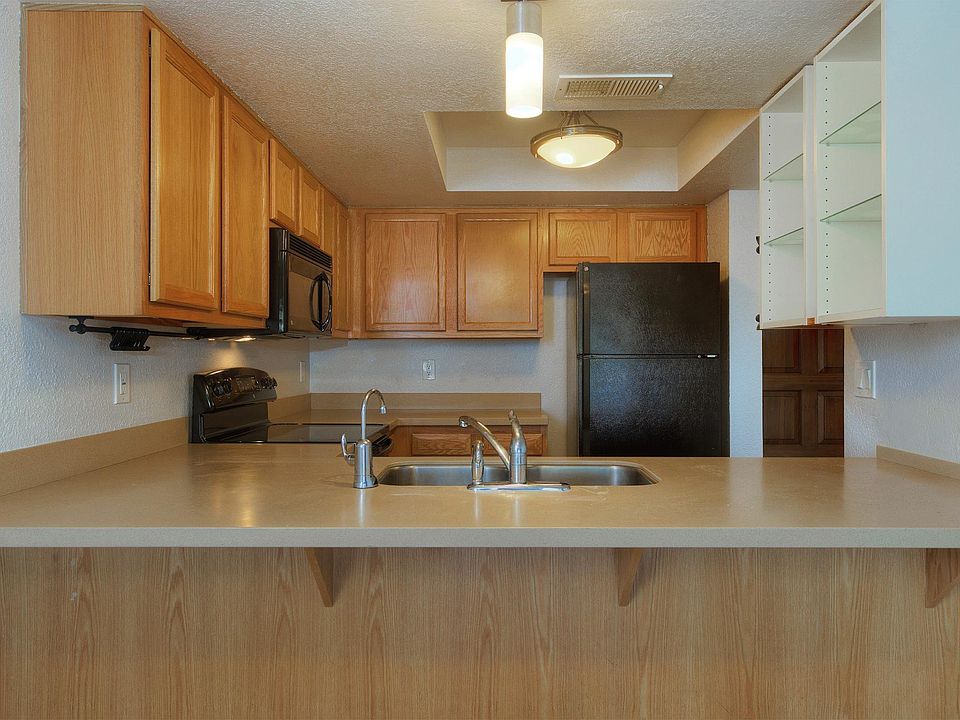 1st image of 122 S Hardy Dr APT 36