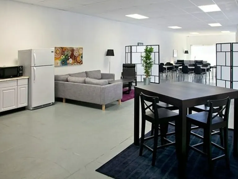 The Dorms of Torrance — Photo 26