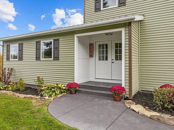 3rd image of 4684 Main Street