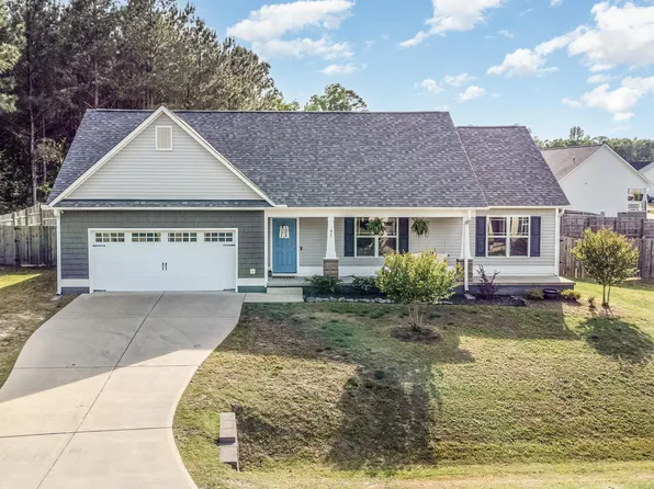 97 Highcroft Circle, Benson, NC 27504