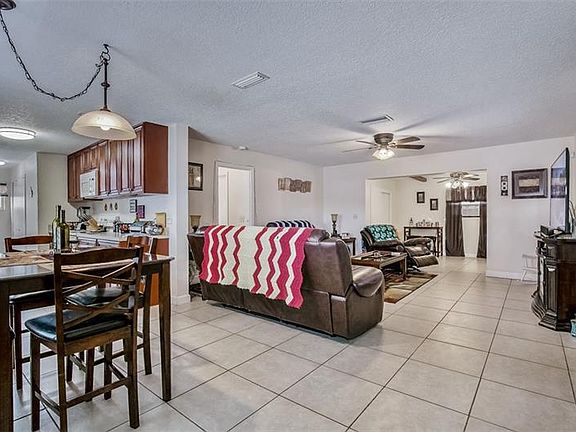 5th image of 4970 Melissa Dr