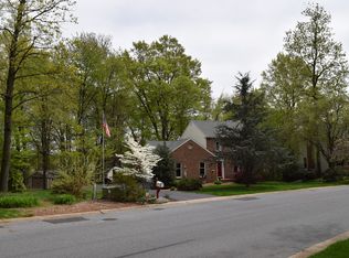 105 Wood Lot Ln, Lancaster, PA 17601