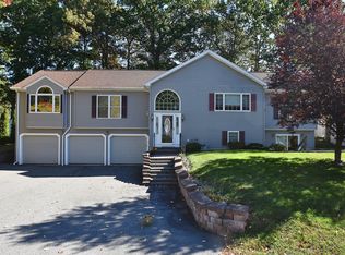 24 John F Kennedy Ave, Clinton, MA 01510