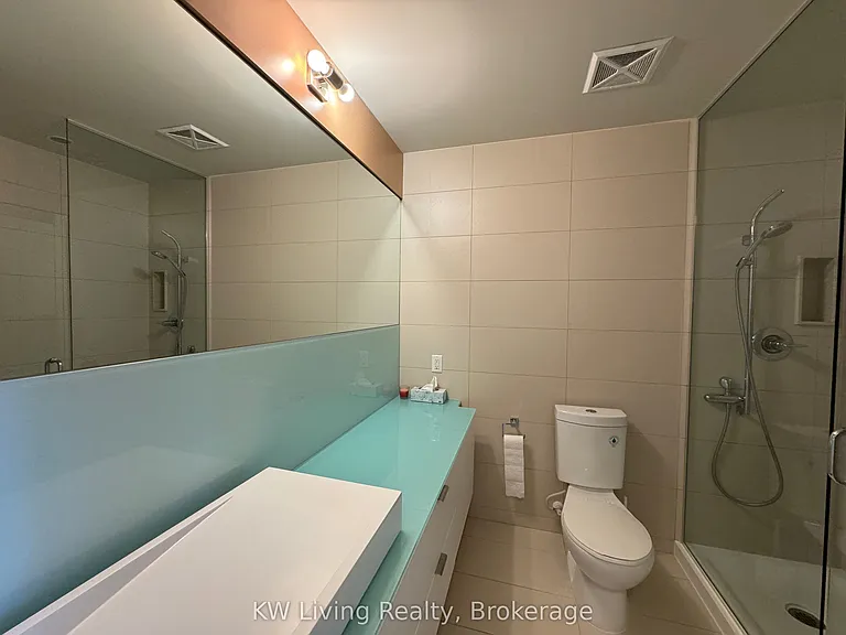 300 Front St W #3012 — Photo 18