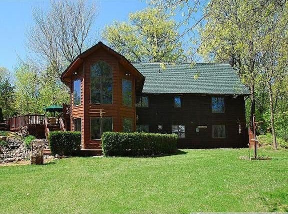 5th image of 1389 Woodland Ct
