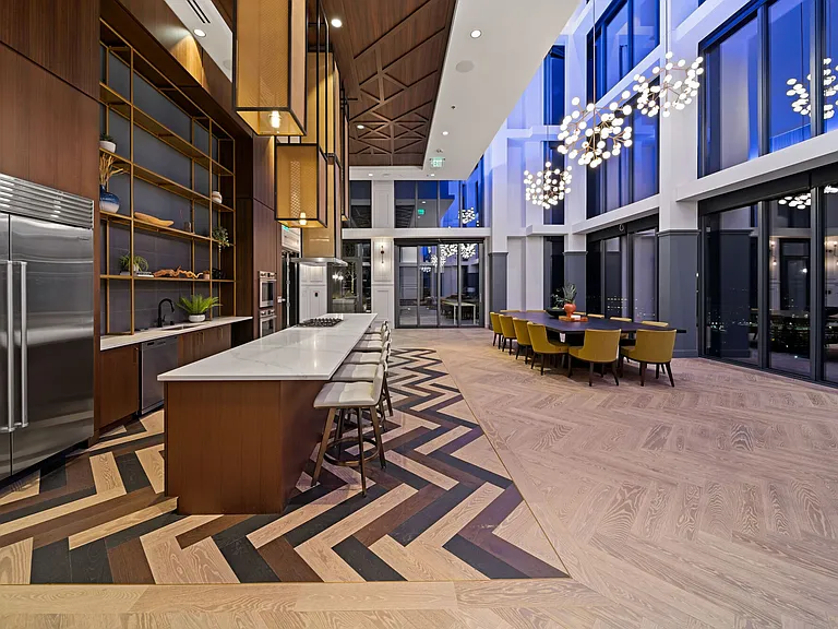 702 Spring St — Photo 10