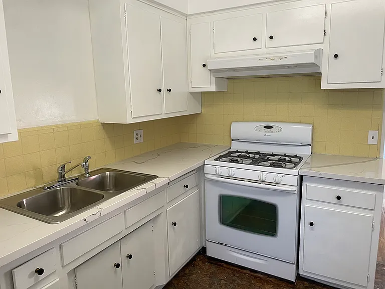 12638 Birch Ave #B — Photo 4