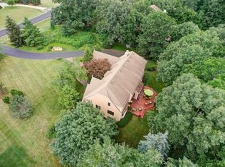 N49W28242 Maryanns Way, Pewaukee, WI 53072