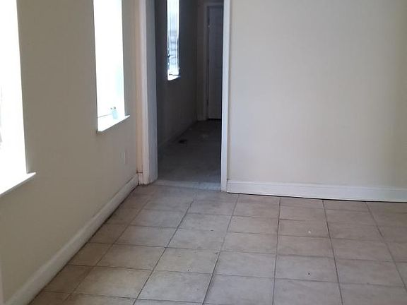 4th image of 1430 S 49th St #House
